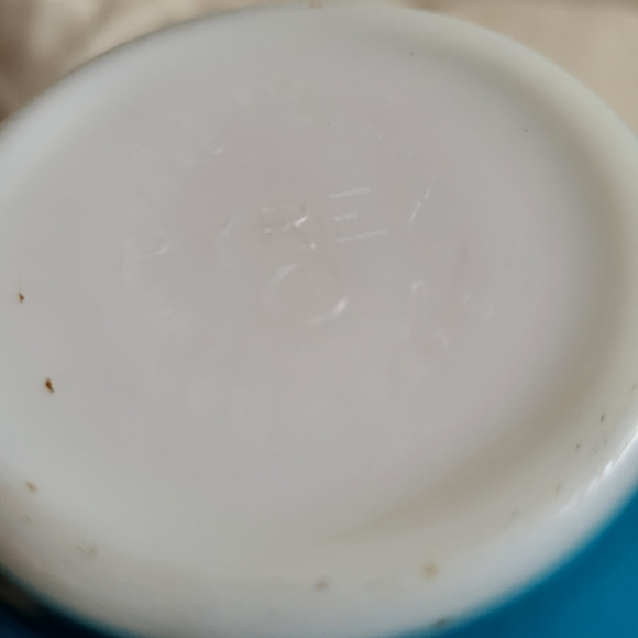 Pyrex bowl 401 1 1/2 PT ovenware - Picture 3 of 6